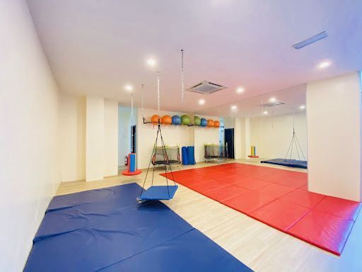 Idzmir Kids Hub