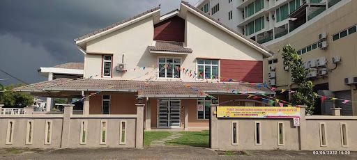 Rayyan OT Centre Lukut